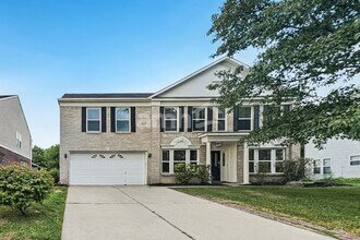 Building Photo - 13898 Meadow Lake Dr