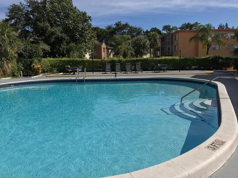 Building Photo - 4304 NW 9th Ave