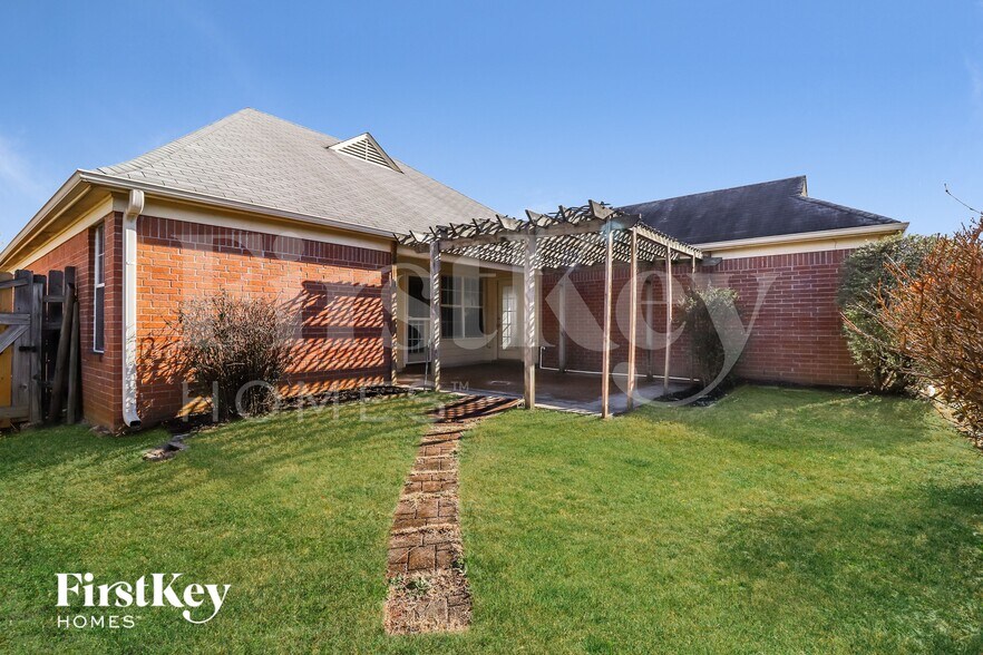 Building Photo - 1523 Beringer Dr