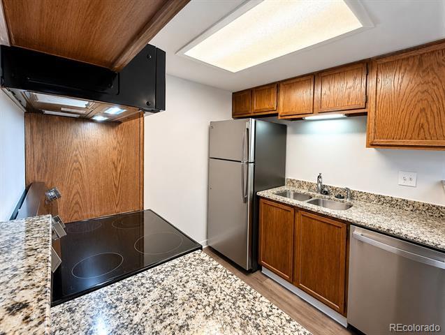 Building Photo - 908 S Walden Way