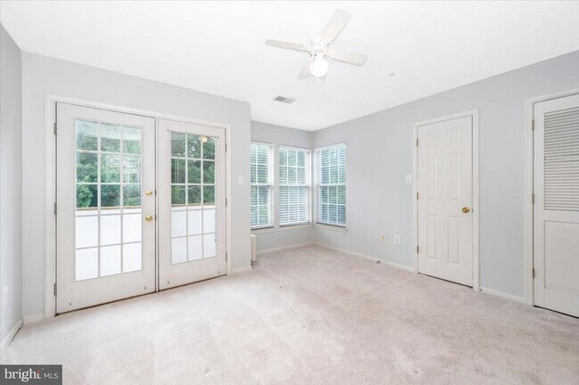 Building Photo - 6330 Bayberry Ct