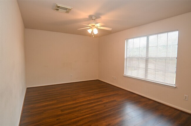 Building Photo - 3519 Benjamin Franklin Ln