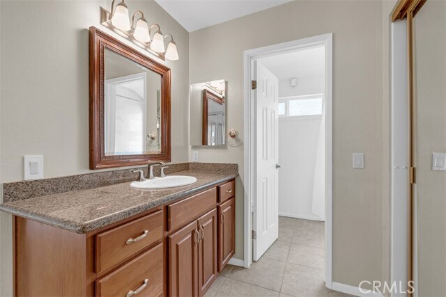 Building Photo - 551 S Paseo Lucero