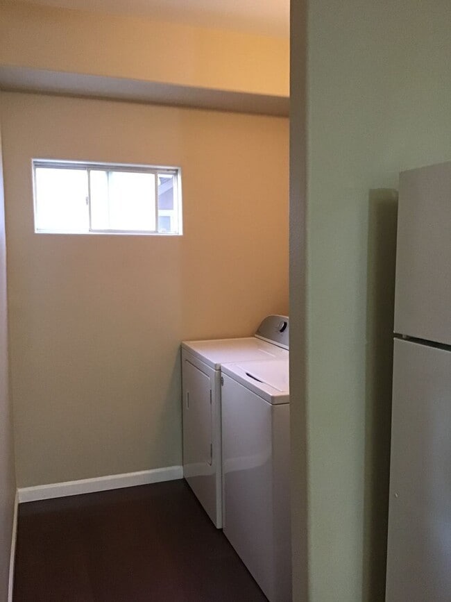 Building Photo - The Reserves at Galleria  - gated community