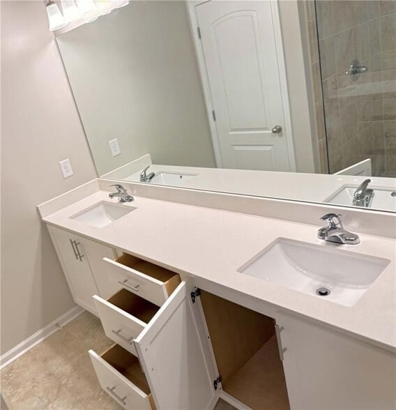 Building Photo - 480 Rockfern Ct
