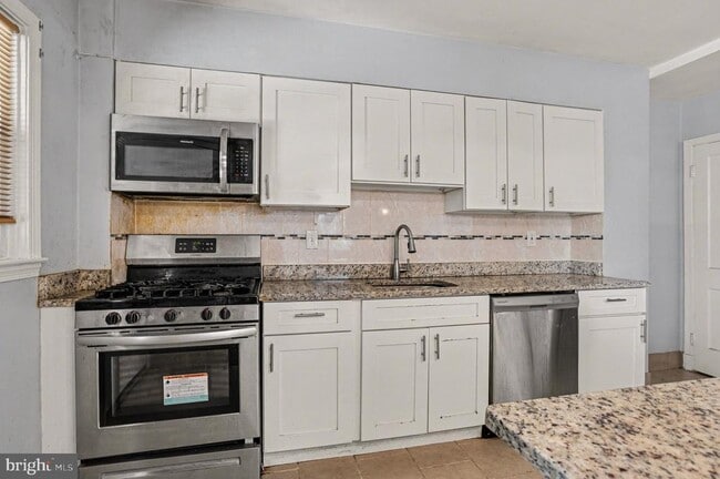 Building Photo - 1123 Elbank Ave