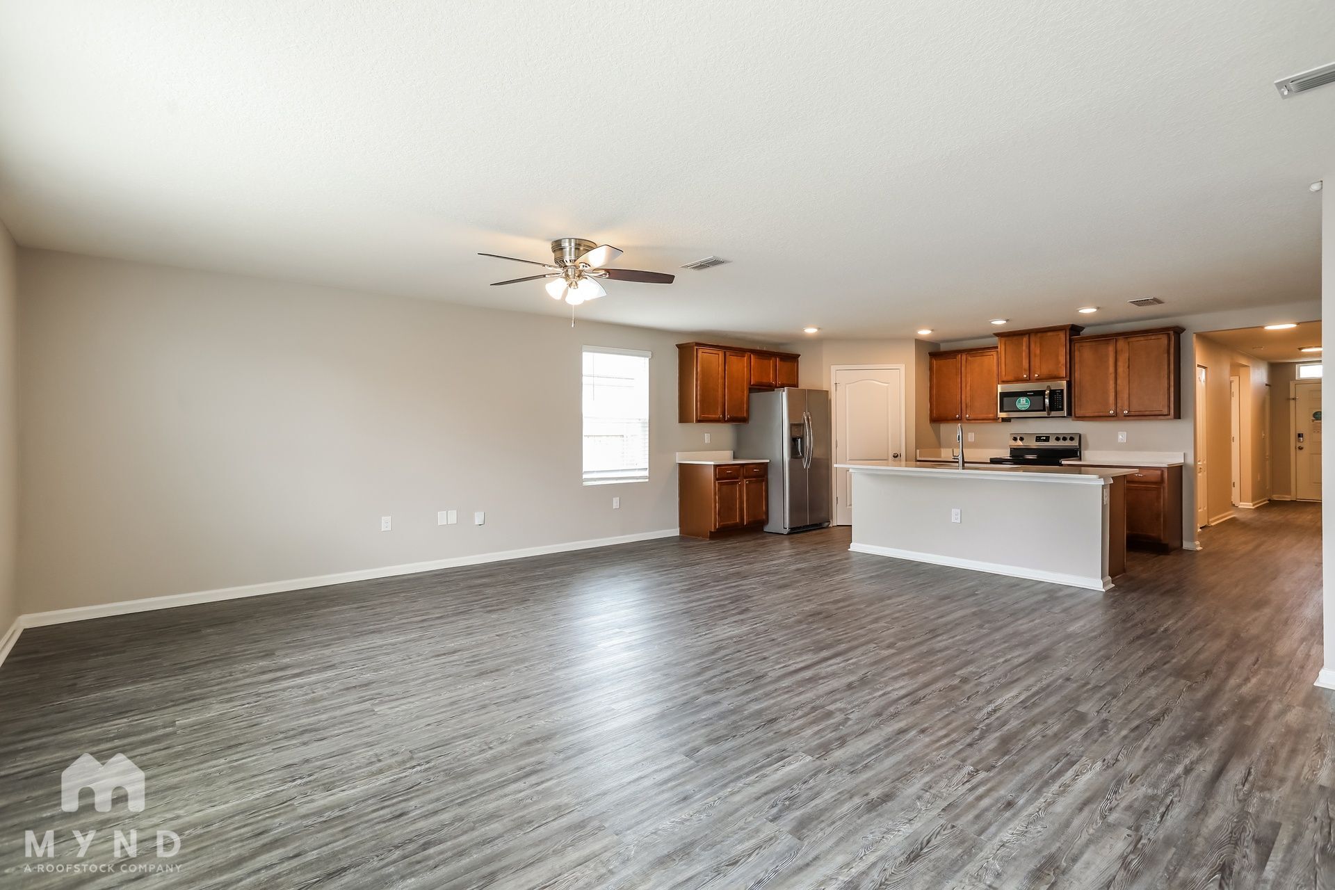 Building Photo - 2195 Pebble Point Dr