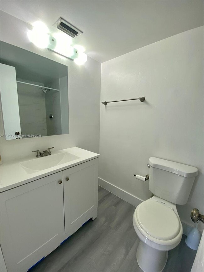 Building Photo - 8740 N Sherman Cir