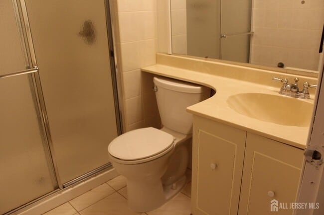 Building Photo - 157 Westgate Dr