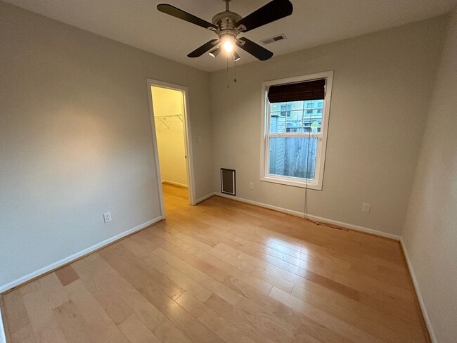 Building Photo - East Asheville - Contemporary Bungalow