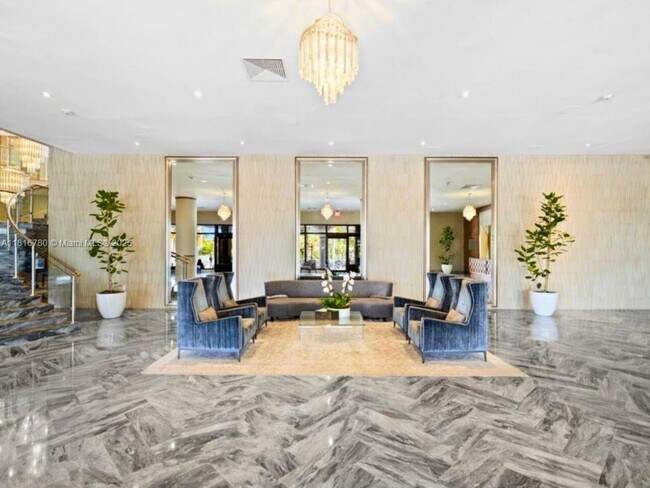 Building Photo - 5401 Collins Ave