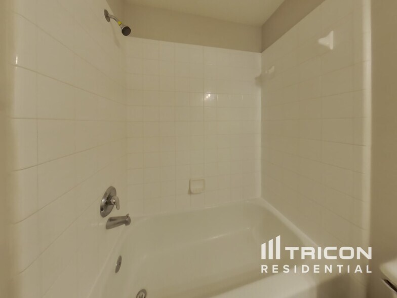 Building Photo - 19314 Grand Colony Ct
