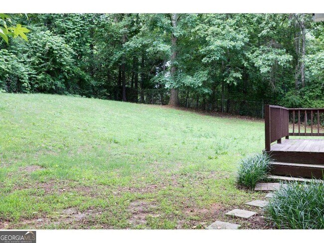 Building Photo - 1995 Holly Cove Rd