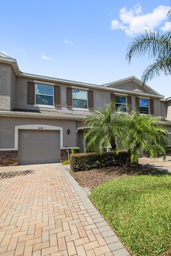 Building Photo - "Gated community in Seven Oak 3-Bedroom Townhouse with Granite Countertops in Wesley Chapel, FL"