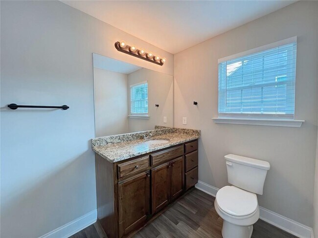 Building Photo - 5332 Lawson Lake Dr
