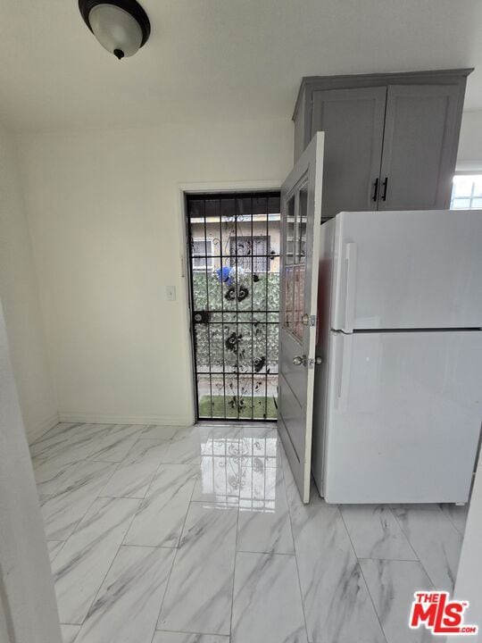 Building Photo - 3340 W Imperial Hwy