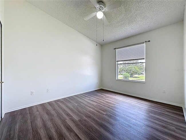 Building Photo - 3135 Hempstead Ave