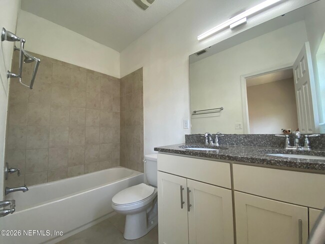 Building Photo - 11312 Estancia Villa Cir