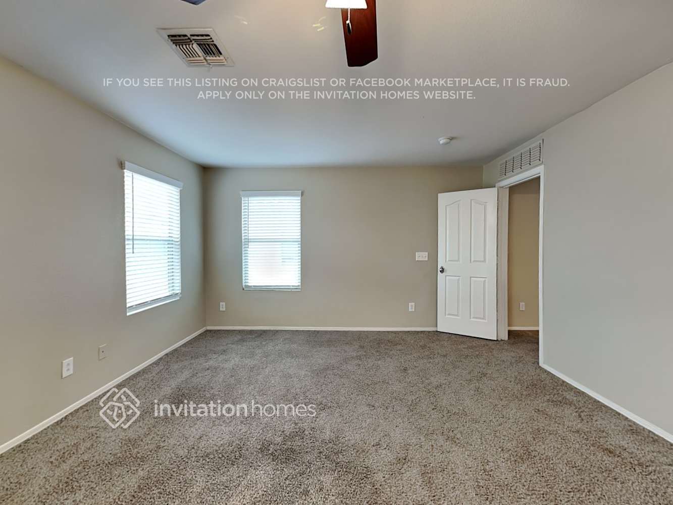 Building Photo - 9444 W Wilshire Ave