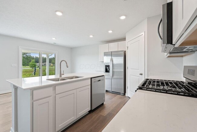 Building Photo - 414 Emily Dr
