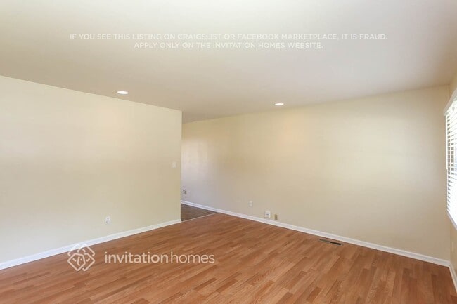 Building Photo - 808 Cypress Ln