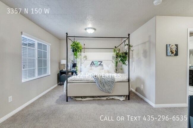 Building Photo - 3357 N 150 W