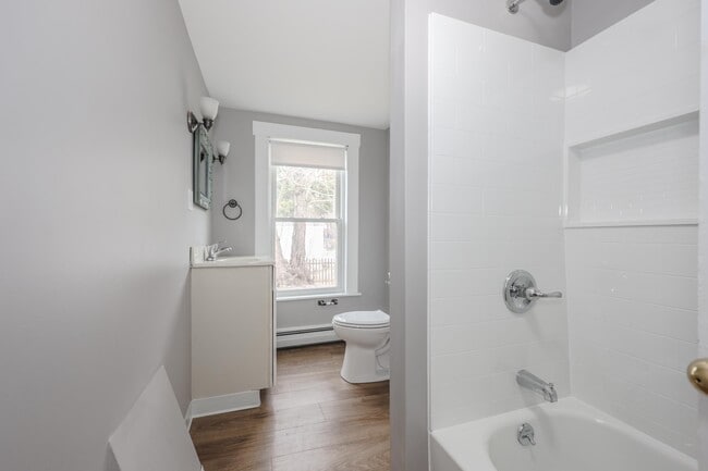 Building Photo - 2 Gamache Rd