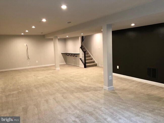Building Photo - 5259 Blackgum Rd