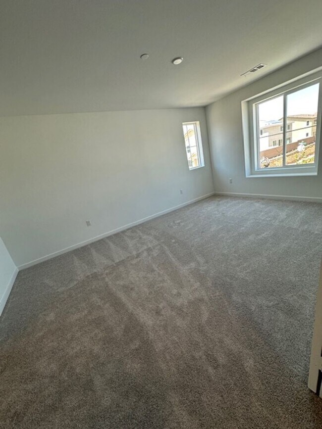 Building Photo - 31649 Cobalite Dr