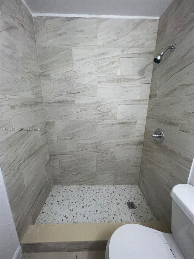 Building Photo - 919 NW 2nd Ave