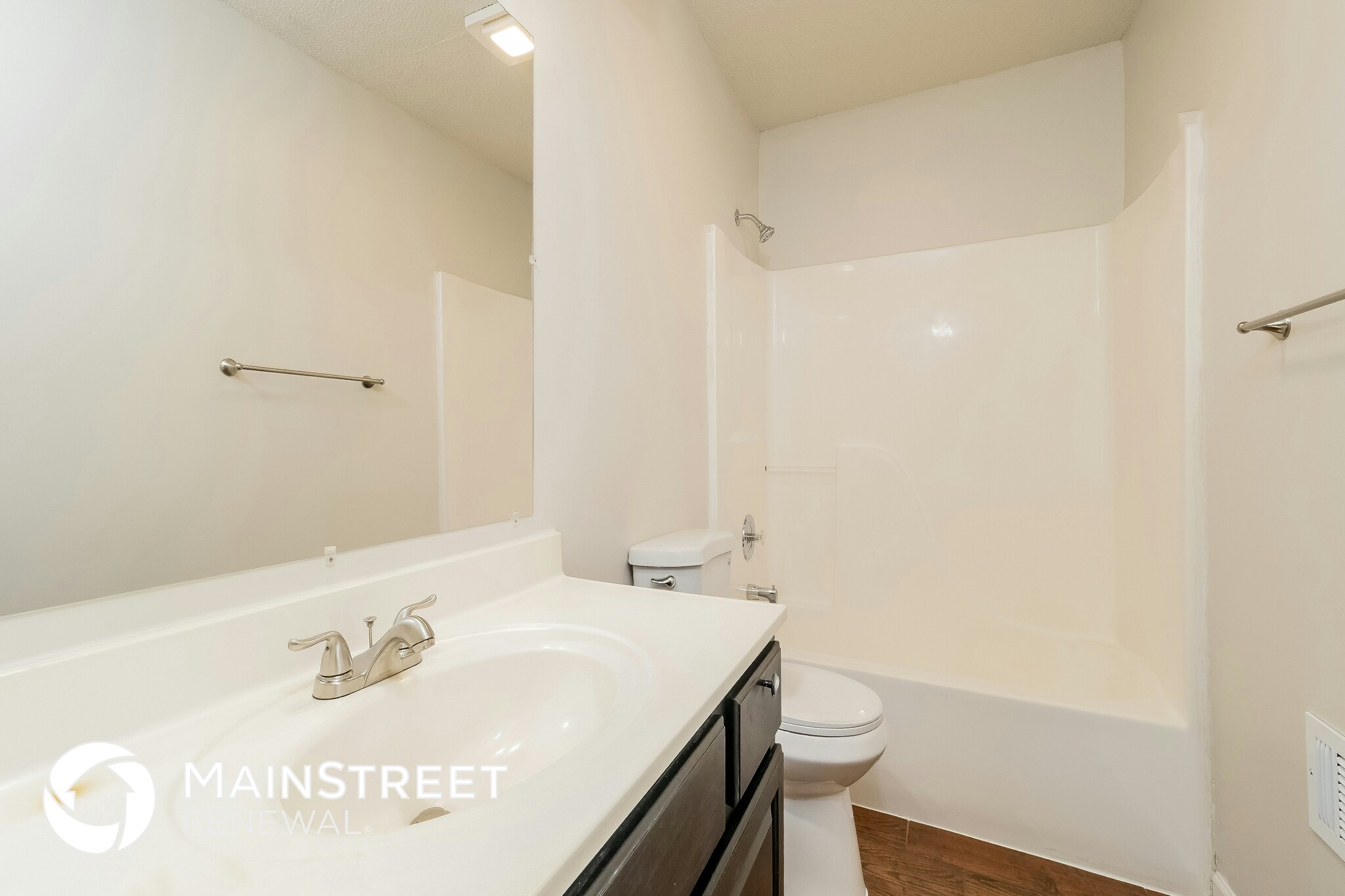 Building Photo - 17470 S Walter St