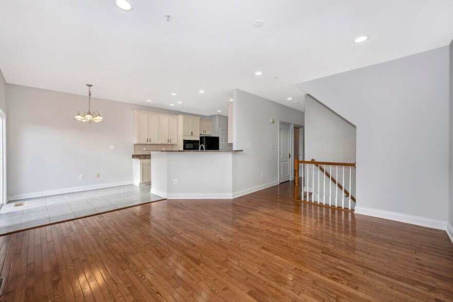 BreakFast Area - 22130 Fair Garden Ln