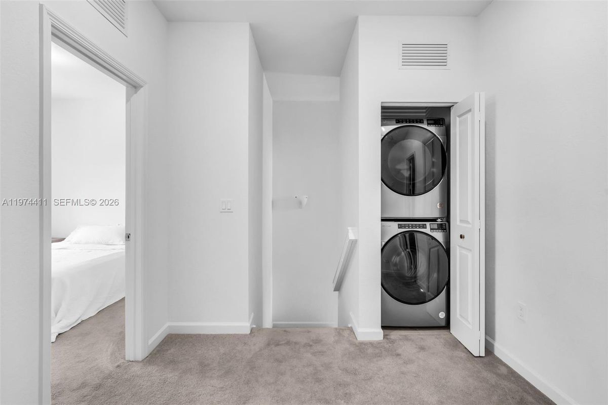 Building Photo - 11927 NW 46th St