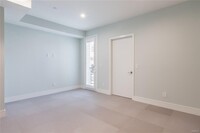 Building Photo - 2225 Mira Vista Ave