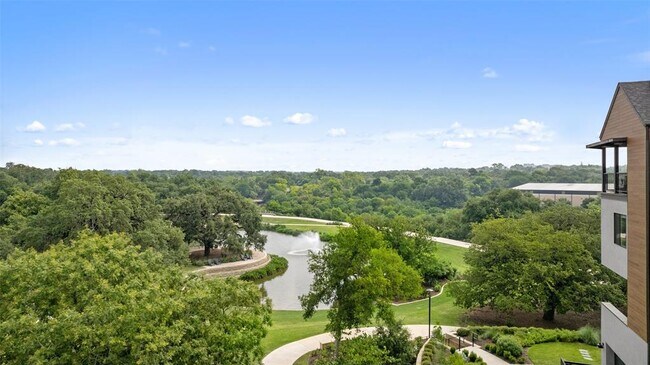 Building Photo - 4404 Authentic Dr