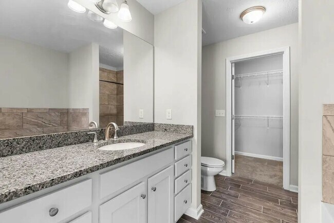 Building Photo - 1382 Rural Hill Rd