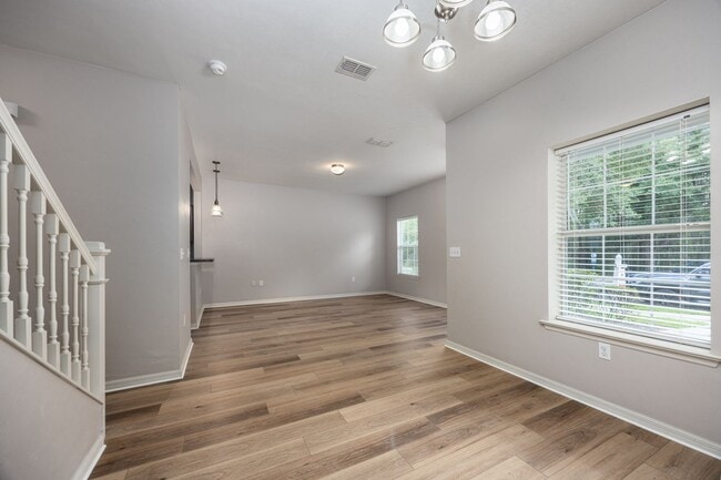 Building Photo - 2/2.5 Townhome in Sorrento