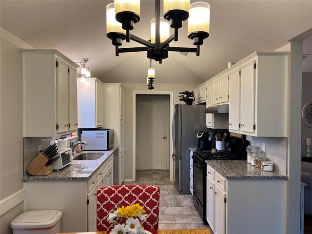 Building Photo - 2902 Rex Allen Dr