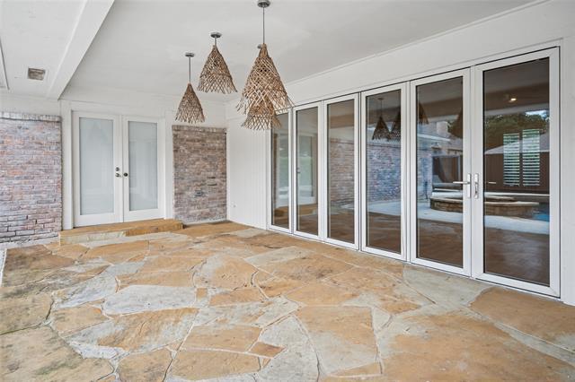Building Photo - 7605 Queens Garden Dr