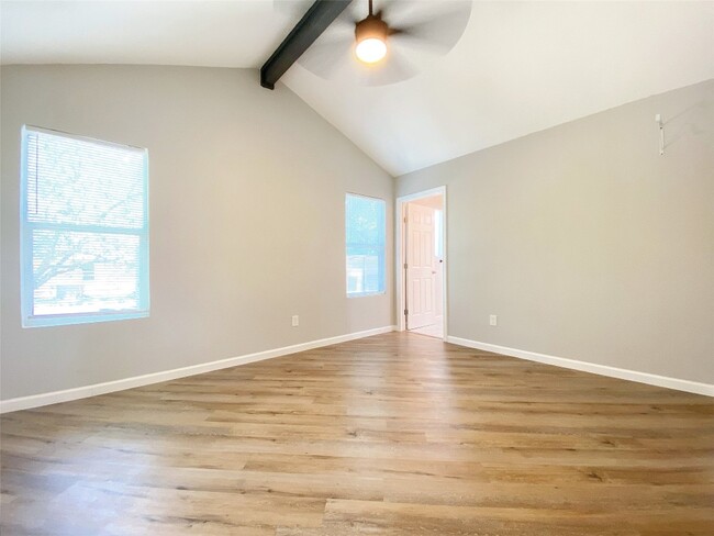 Building Photo - 4705 Quicksilver Blvd