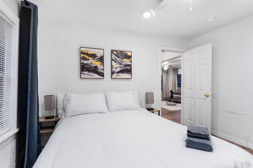 Building Photo - 4805 N 37th St