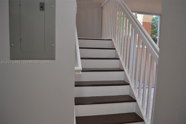Building Photo - 2336 Anchor Ct