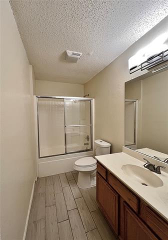 Building Photo - 609 Blueberry Hill Ln