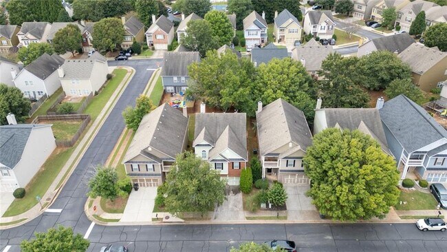 Building Photo - 2070 Cabela Dr