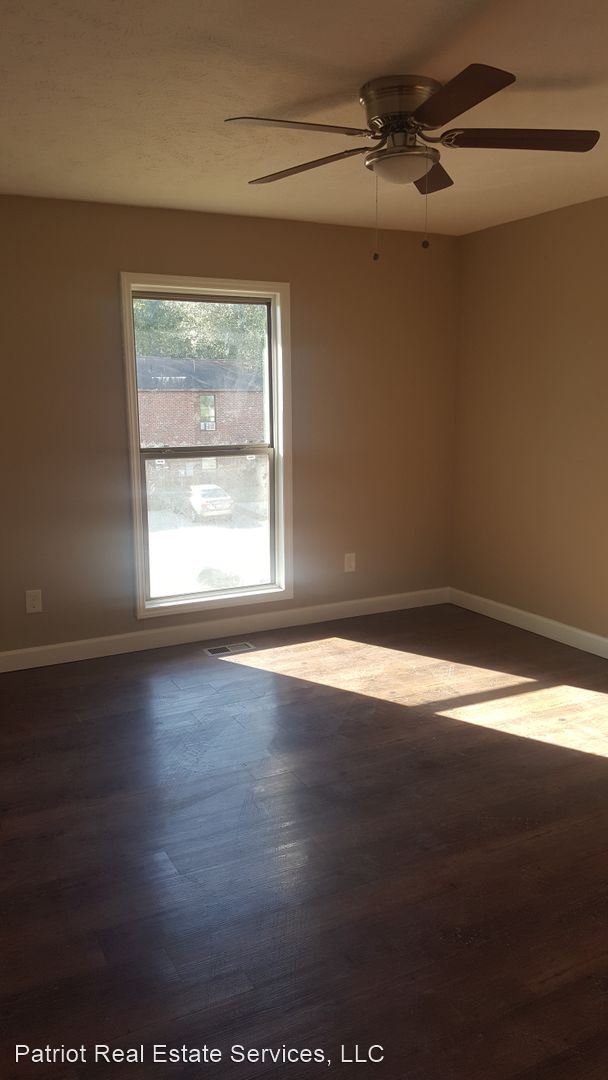 2 br, 1.5 bath House 1409 Tangora Lane 1409 Tangora Ln Fayetteville