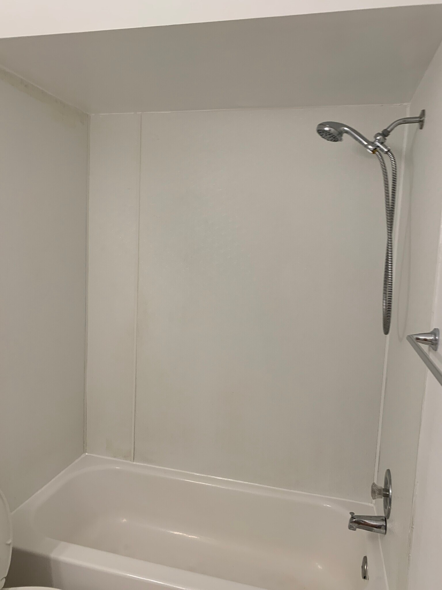 Bathroom - 1197 S Park Ave