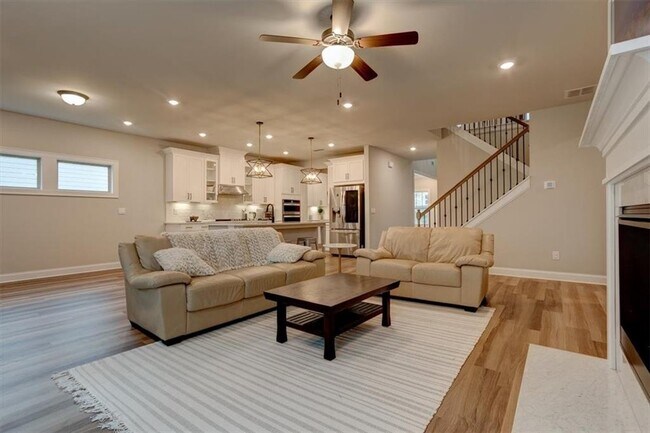 Building Photo - 4167 Bethany Manor Dr