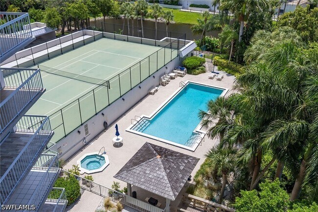 Building Photo - 5501 Heron Point Dr
