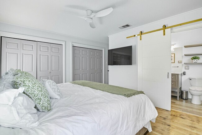 Building Photo - Home for Rent