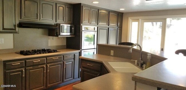 Building Photo - 2650 Wordsworth Ct